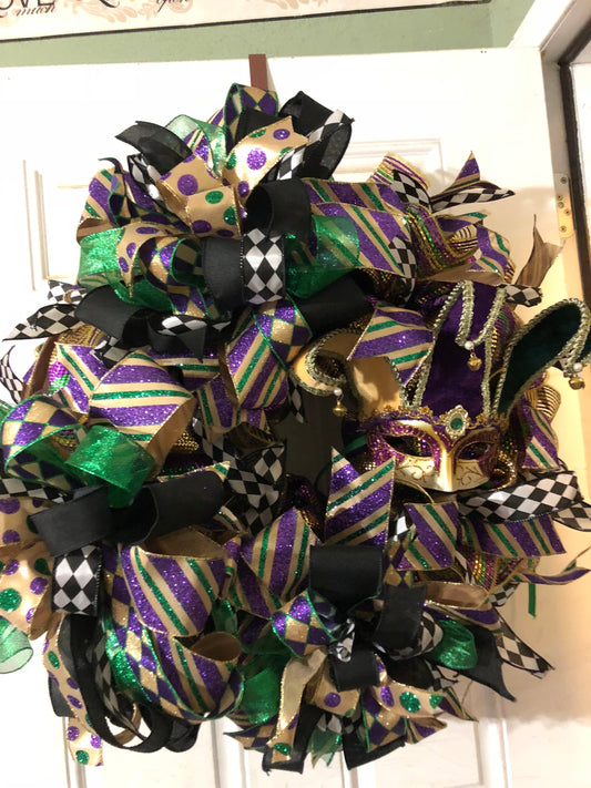 Mardi Gras, New Orleans wreath, front door wreath, porch decor, party decor, Mardi Gras mask wreath