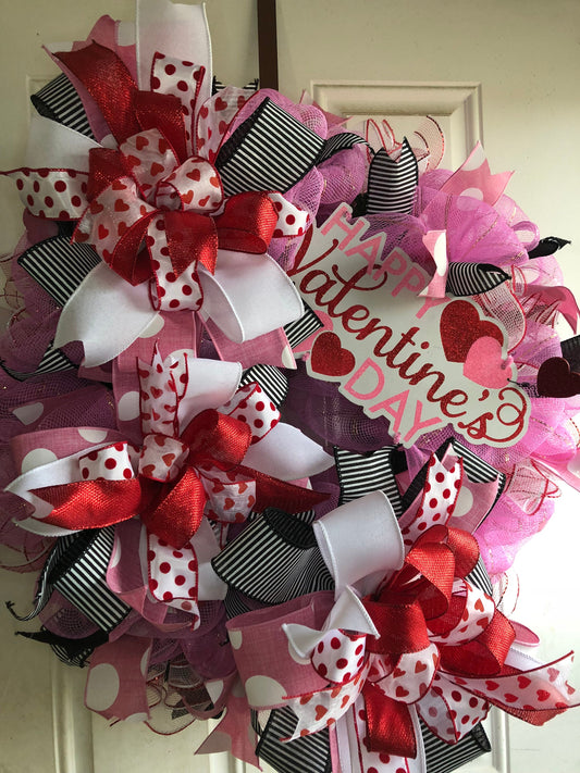 Valentines wreath, front door wreath, porch decor, wreath for valentines, valentines decor, decor,