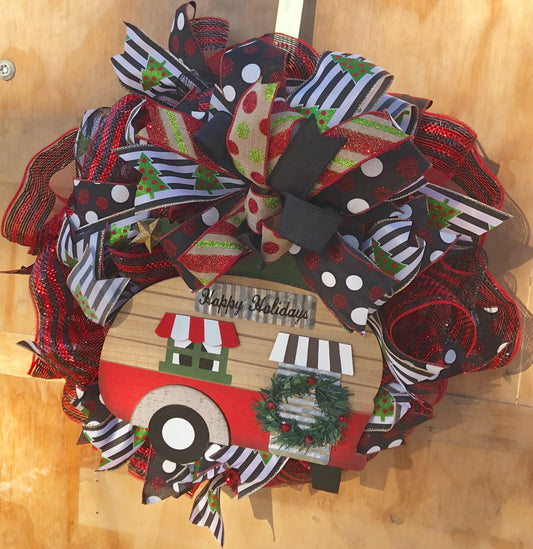 Camper wreath, Christmas camper, Christmas decor, Christmas wreath, Christmas reef, holiday camper, camper decor, best Christmas wreath