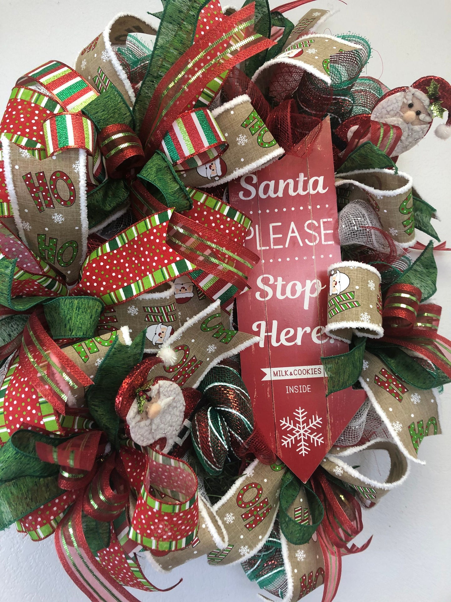 Santa stop wreath, Christmas wreath, Christmas decor, front door wreath, porch decor