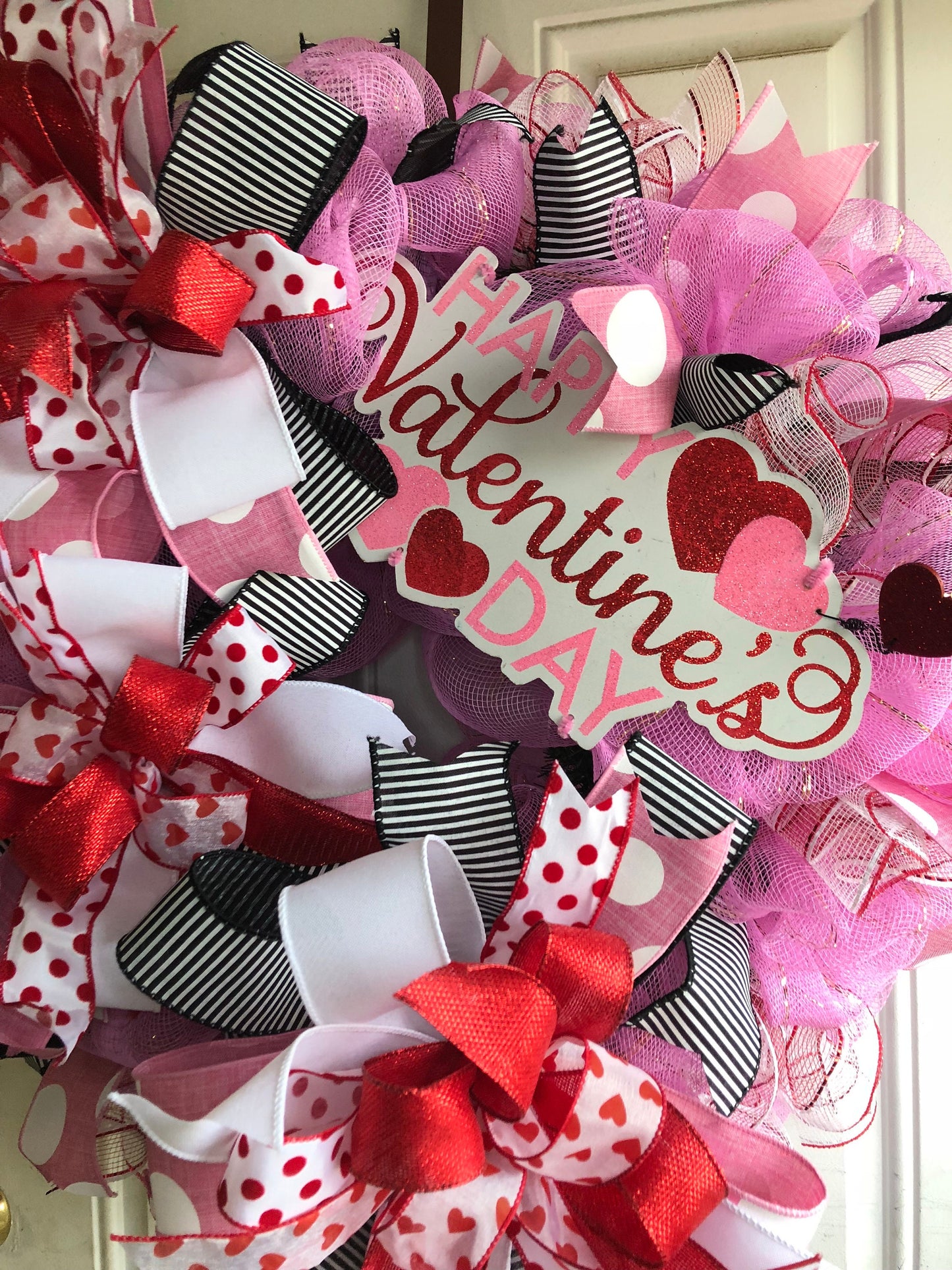 Valentines wreath, front door wreath, porch decor, wreath for valentines, valentines decor, decor,