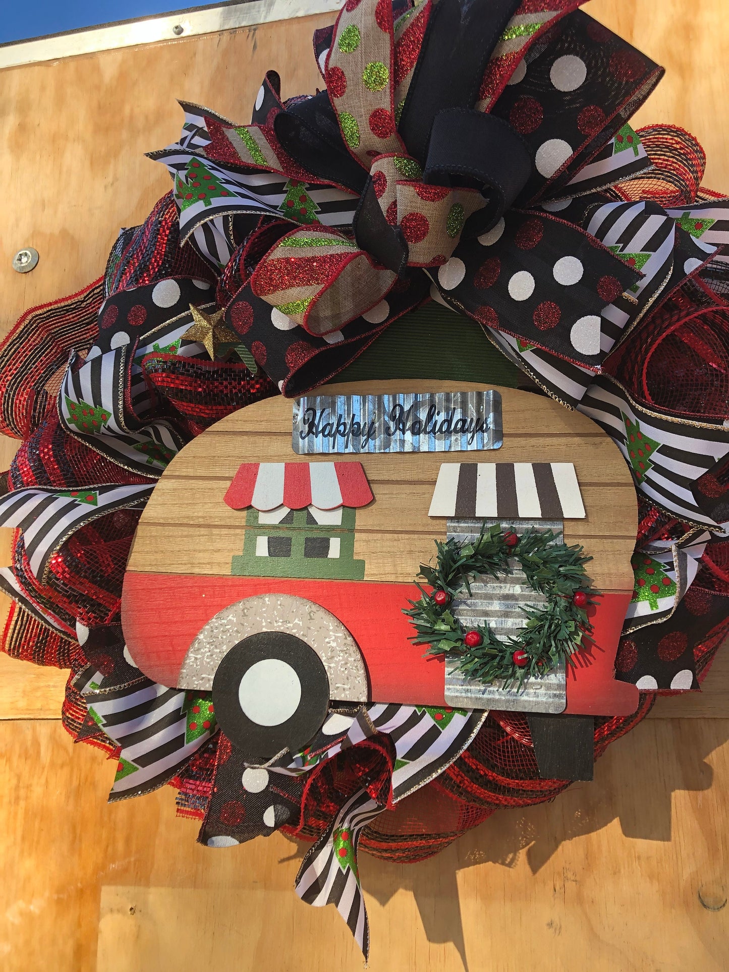 Camper wreath, Christmas camper, Christmas decor, Christmas wreath, Christmas reef, holiday camper, camper decor, best Christmas wreath
