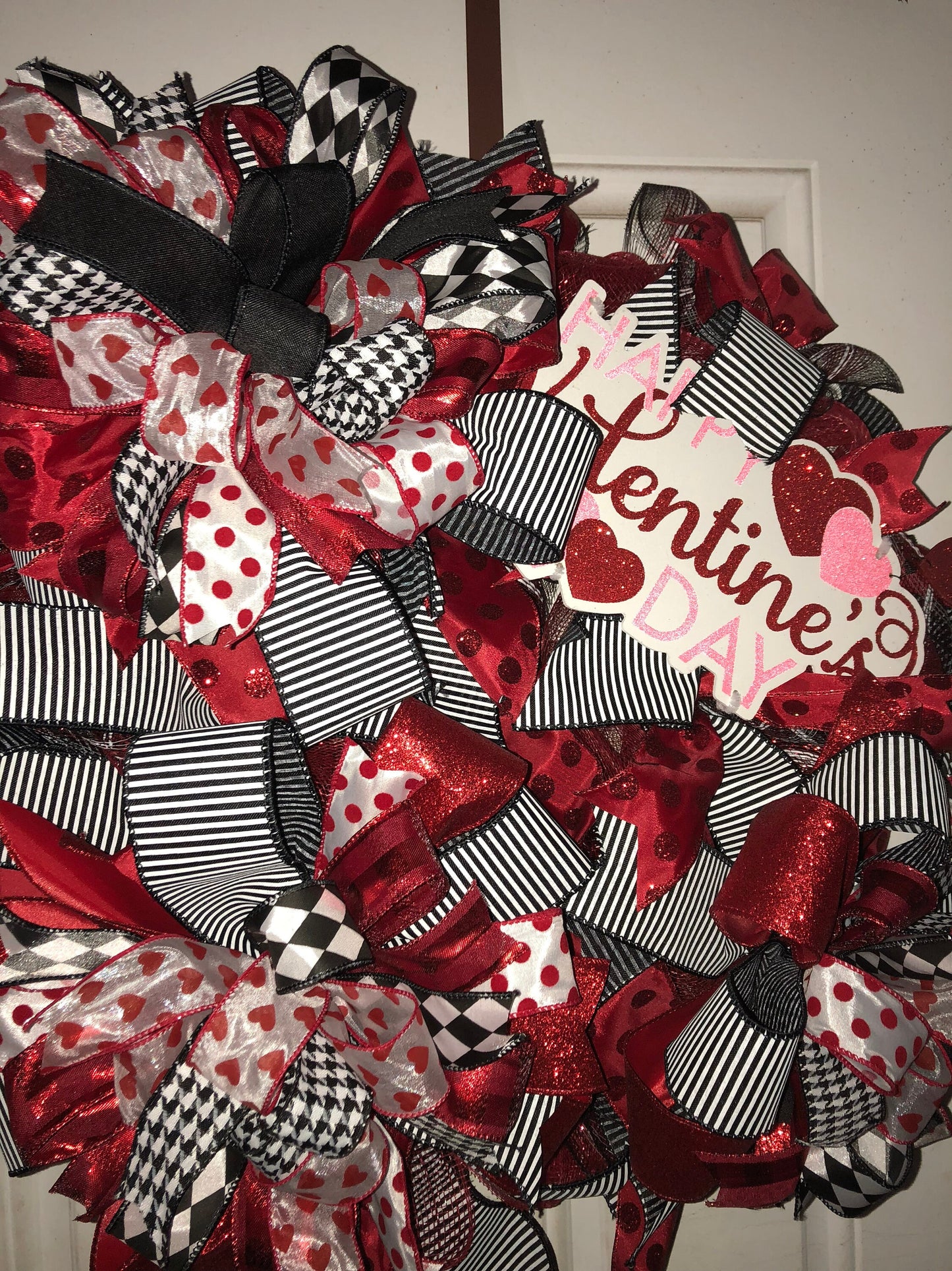 Valentines wreath, front door wreath, porch decor, wreath for valentines, valentines decor, decor,