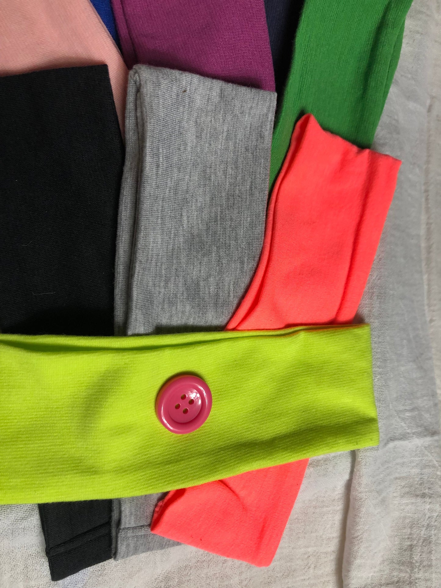 Headband with buttons, headband for ear loop masks, headbands for healthcare workers.