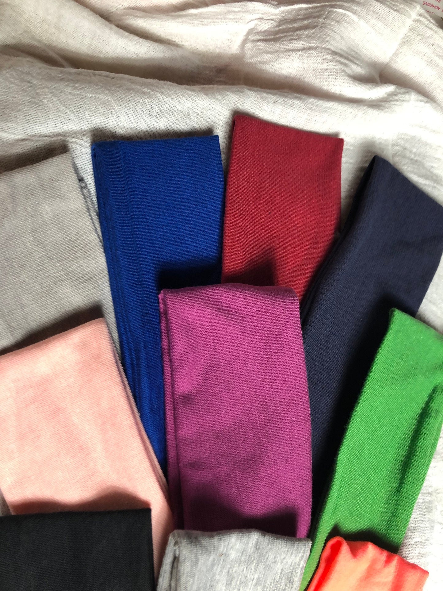 Headband with buttons, headband for ear loop masks, headbands for healthcare workers.