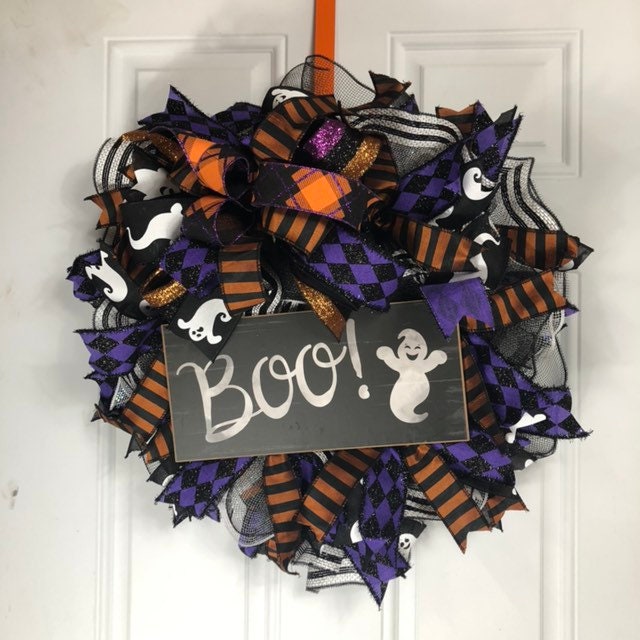Ghost wreath, thin wreath, Halloween decor, Boo wreath, Halloween wreath, fall holiday decor