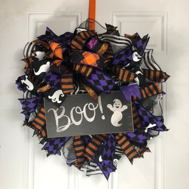 Ghost wreath, thin wreath, Halloween decor, Boo wreath, Halloween wreath, fall holiday decor