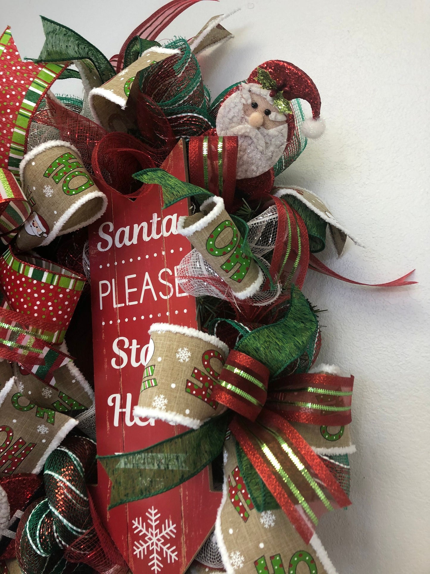 Santa stop wreath, Christmas wreath, Christmas decor, front door wreath, porch decor