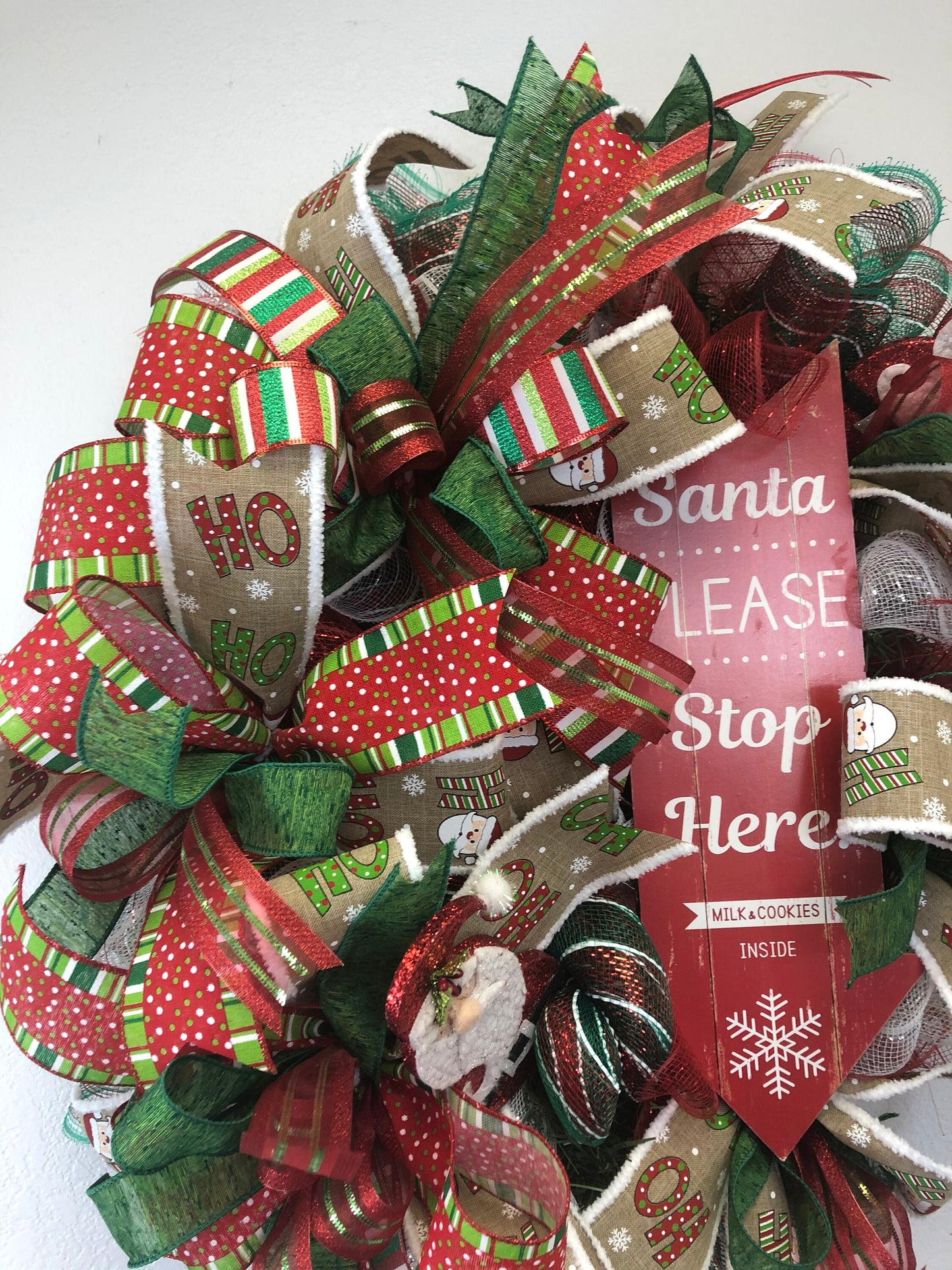 Santa stop wreath, Christmas wreath, Christmas decor, front door wreath, porch decor