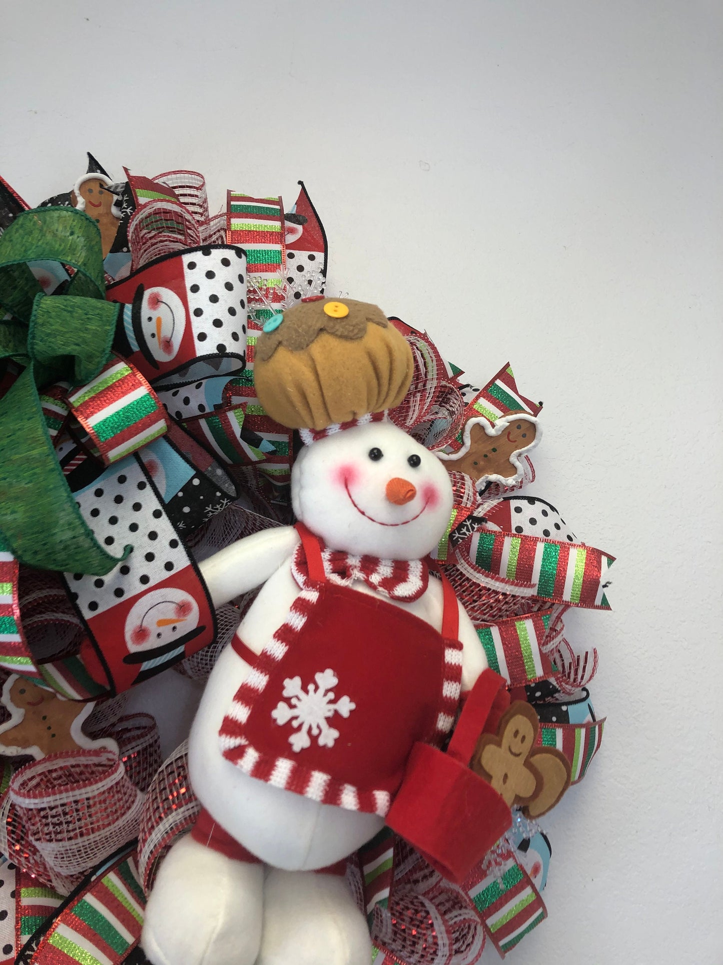 Christmas wreath, snowman wreath, gingerbread wreath, Christmas decor, front door wreath, porch decor,