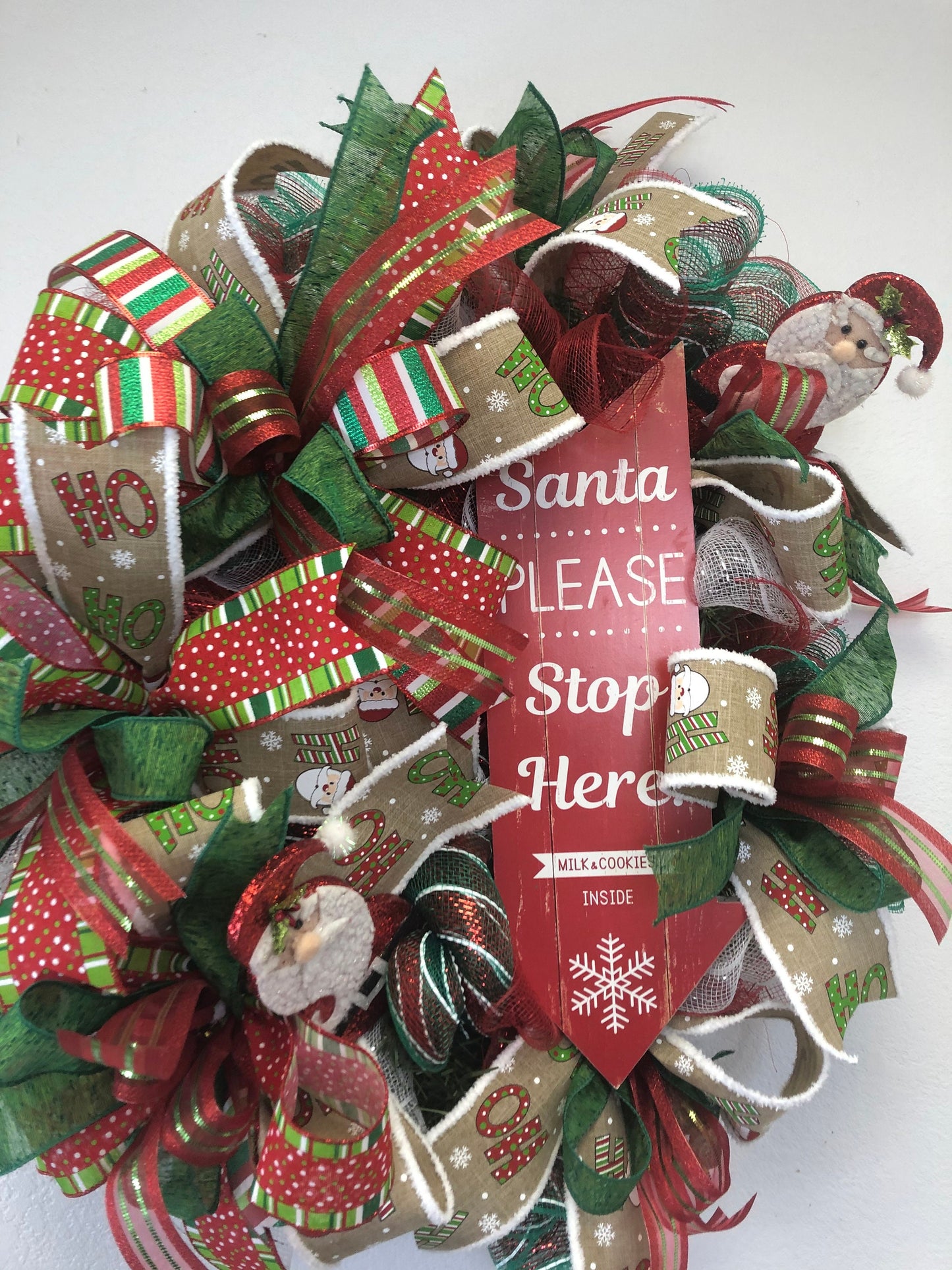 Santa stop wreath, Christmas wreath, Christmas decor, front door wreath, porch decor
