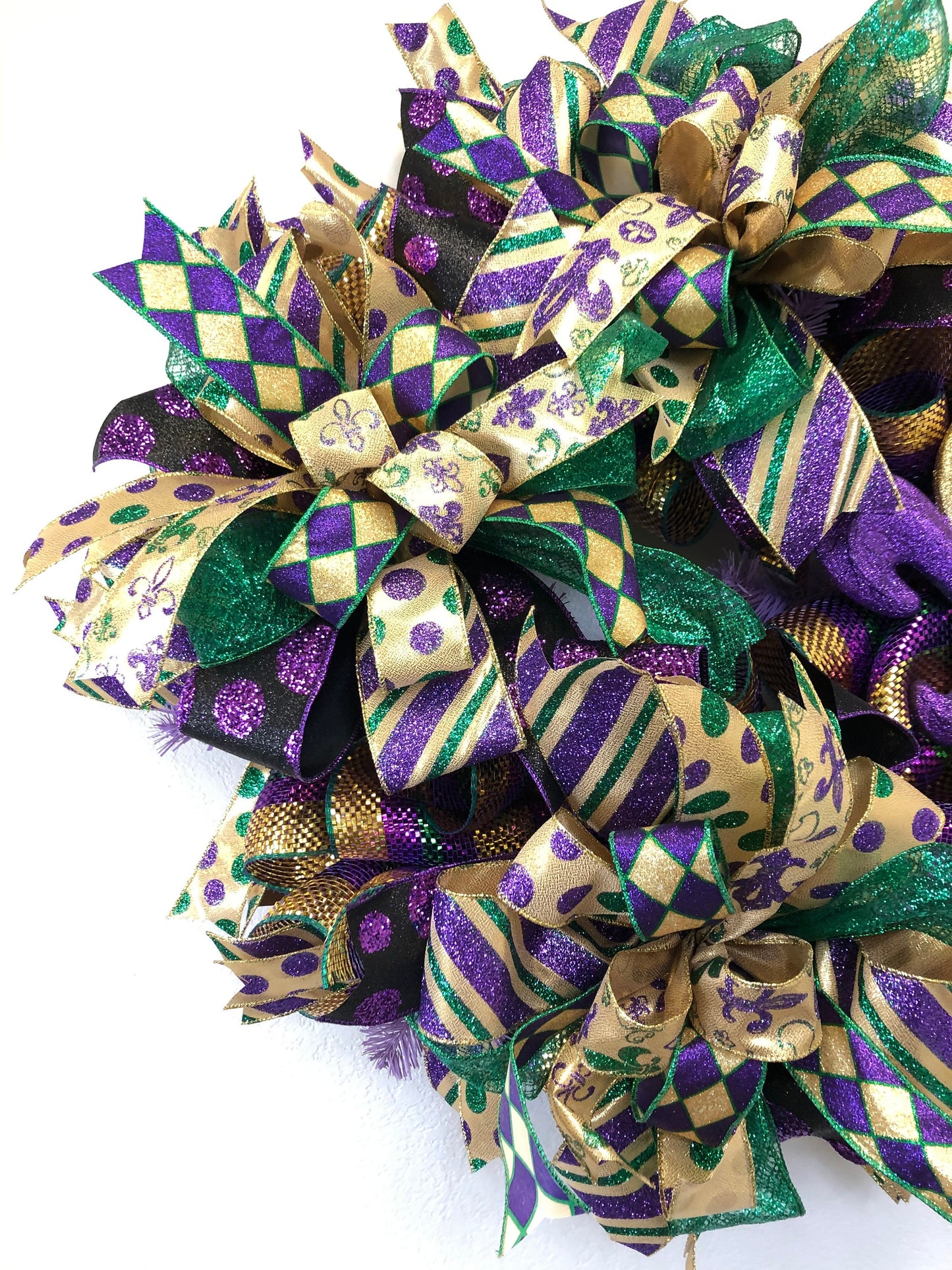 Mardi Gras, fleur de lis, New Orleans holiday, Mardi Gras wreath, front door decor, porch decor