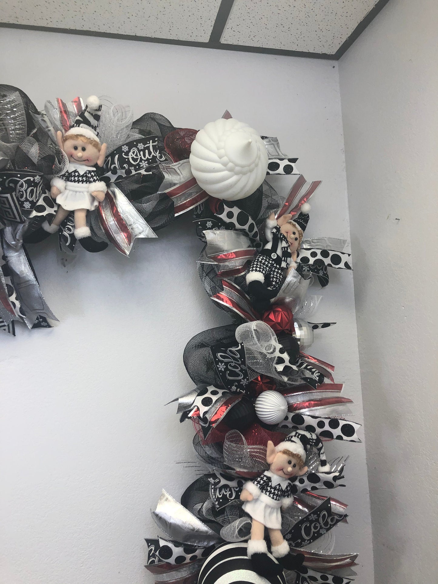 Black and white Christmas, Christmas garland, elf garland, black and white mantlepiece, elf mantle, black and white decor, porch decor