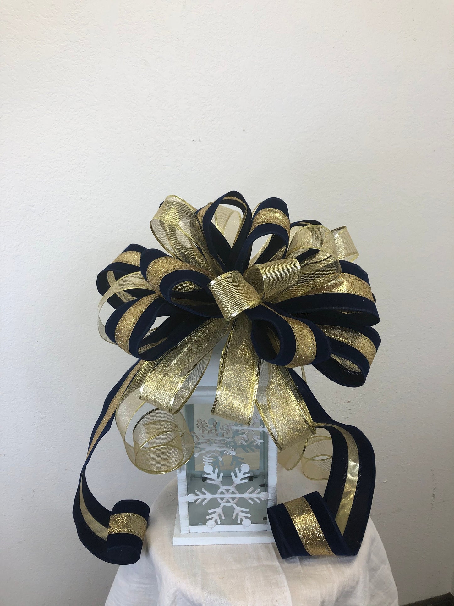 Tree topper bow, large bow, wreath bow, Christmas bow
