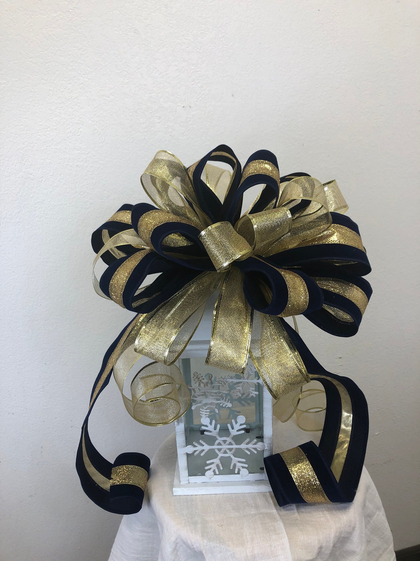 Tree topper bow, large bow, wreath bow, Christmas bow