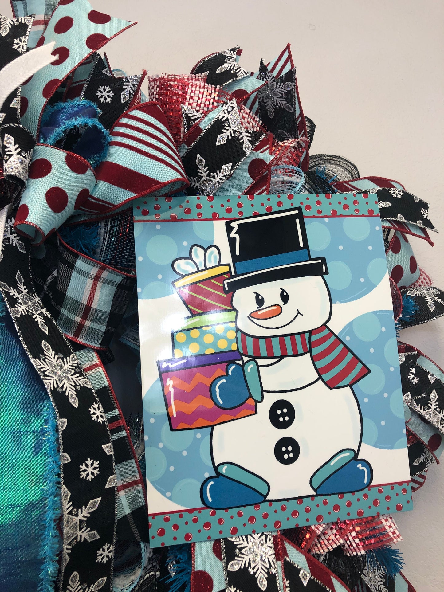 Snowman wreath, blue and red snowman decor, Christmas wreath, winter holiday decor, front door wreath, porch decor, large Christmas wreath