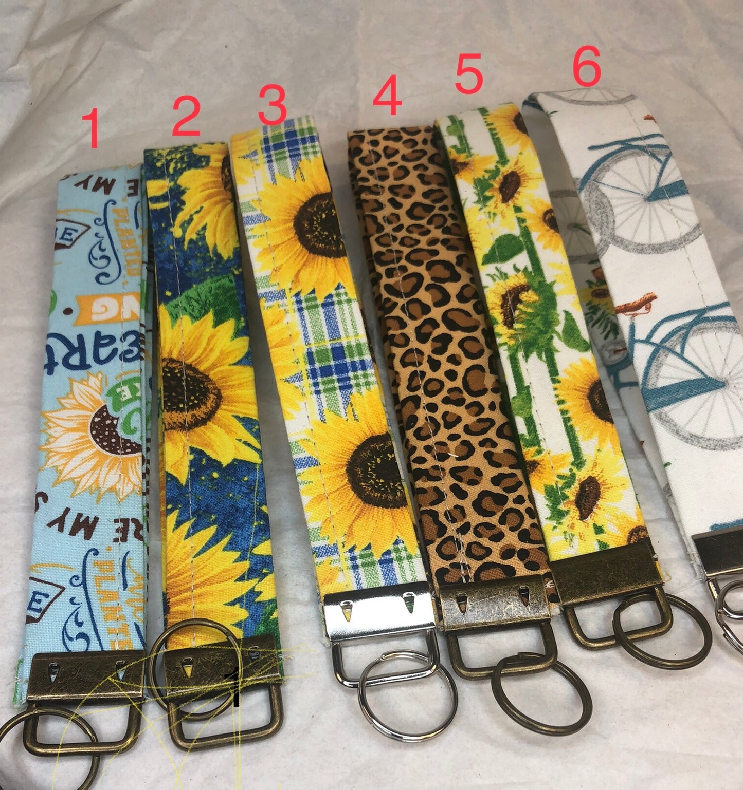 Wristlet key chains